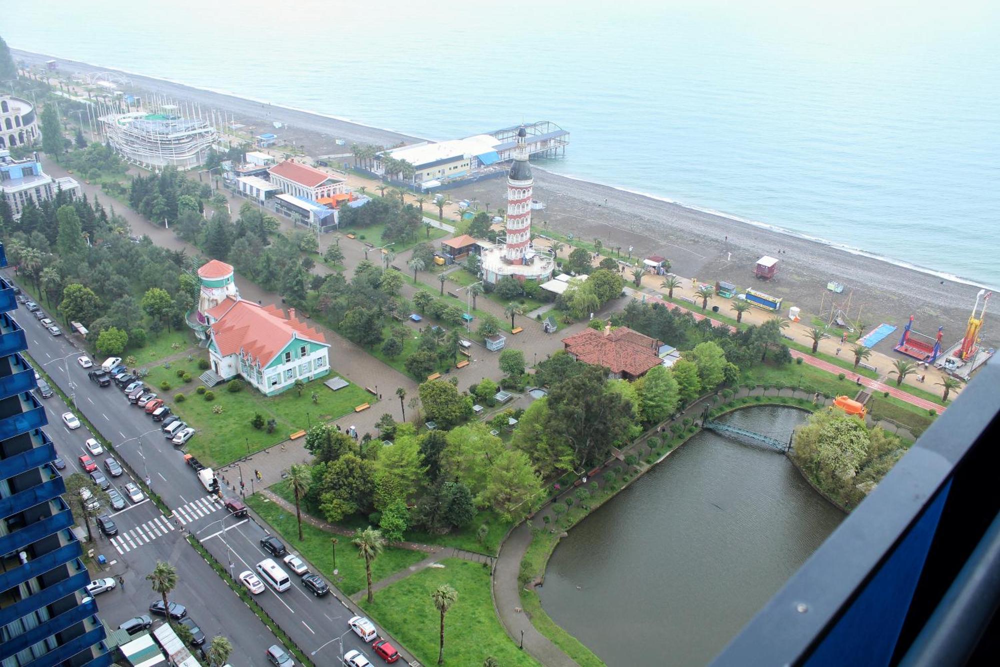 Best Location Apartments In Batumi Exterior photo