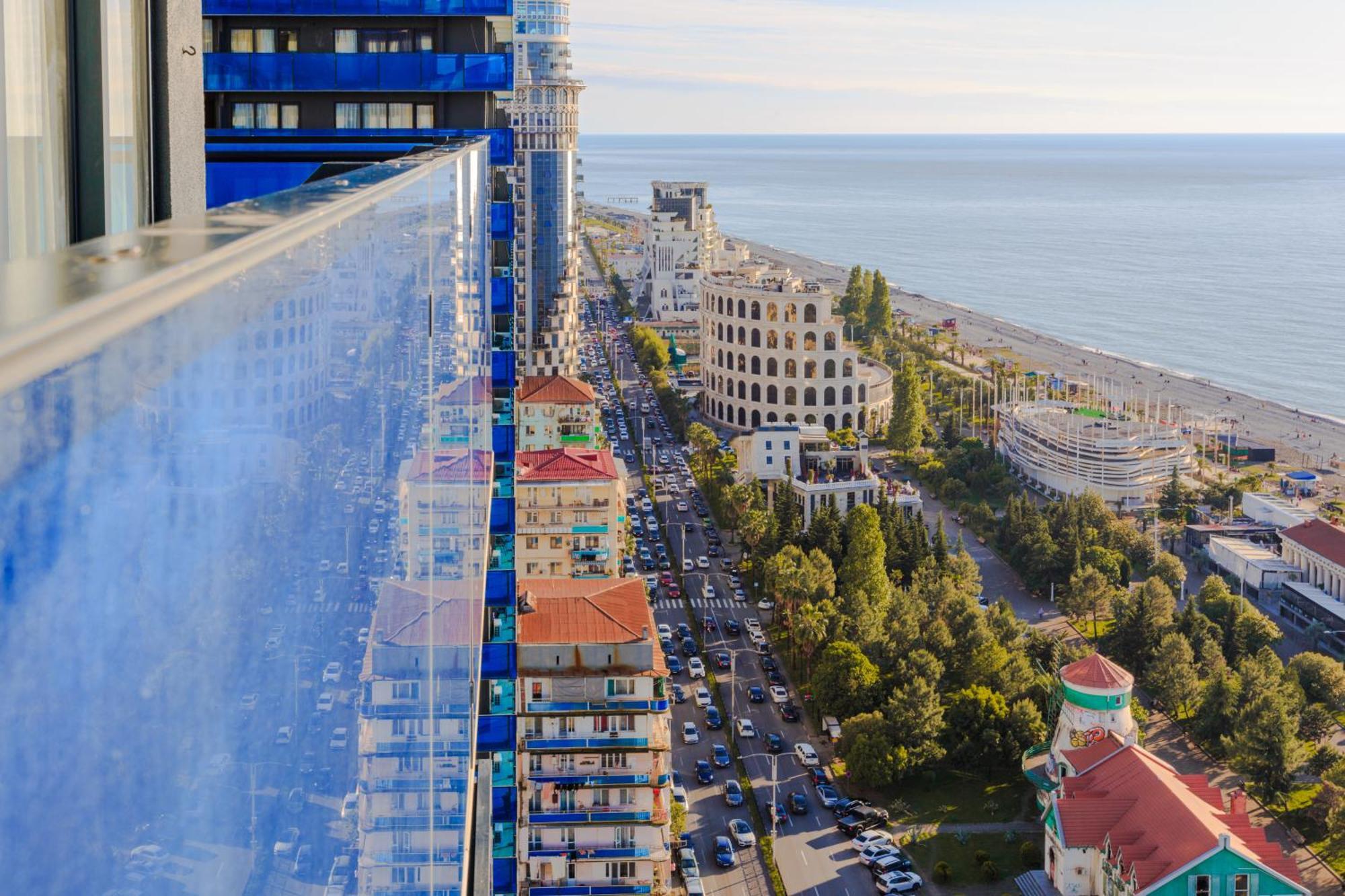 Best Location Apartments In Batumi Exterior photo